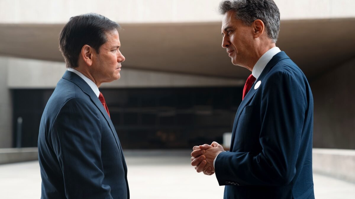File photo (July 2026): Foreign Secretary Ed Miliband (right) in conversation at the ASEAN foreign ministers' meeting in Manila.