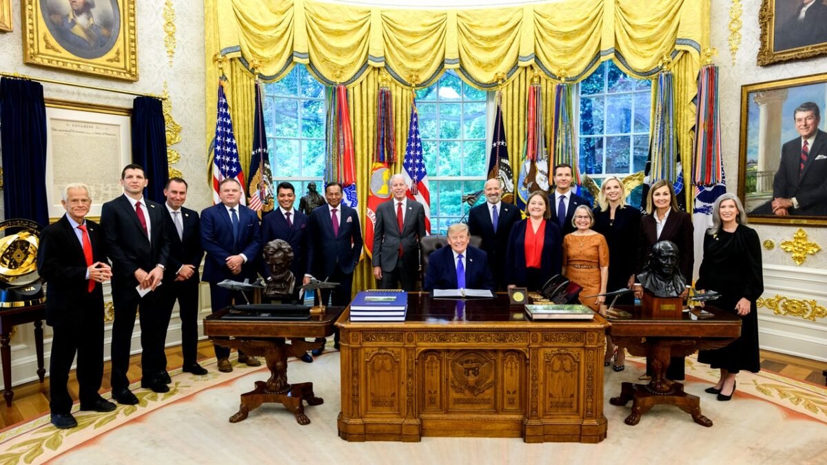 US President Donald Trump seated at the Resolute desk in the Oval Office on September 28, 2026, in an official White House photograph.